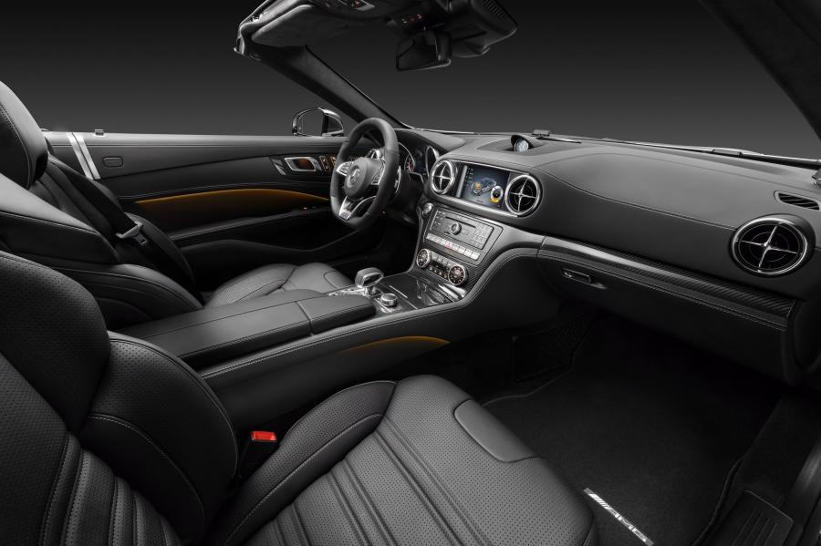  Mercedes-AMG SL63 2015 года  (фото 29 из 29)